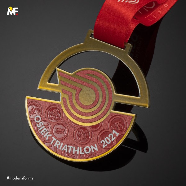 medal triathlon